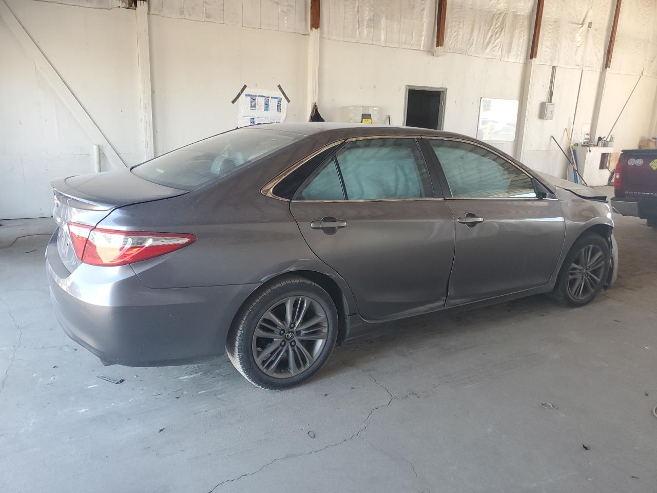 2017 TOYOTA CAMRY