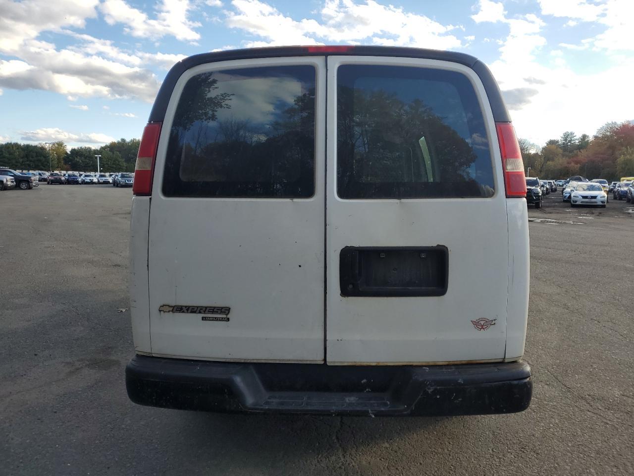 2012 CHEVROLET Express 1500