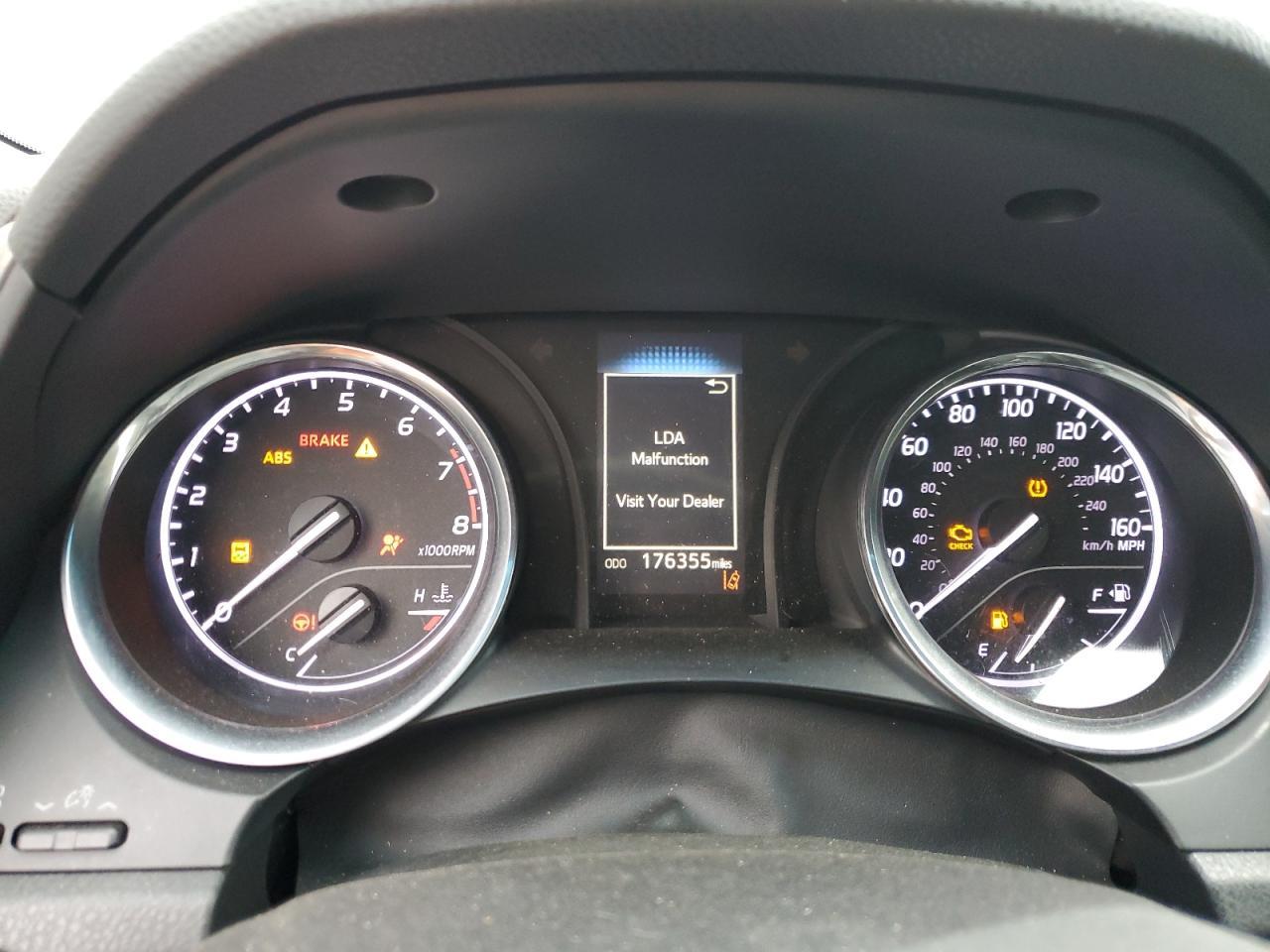 2018 TOYOTA CAMRY