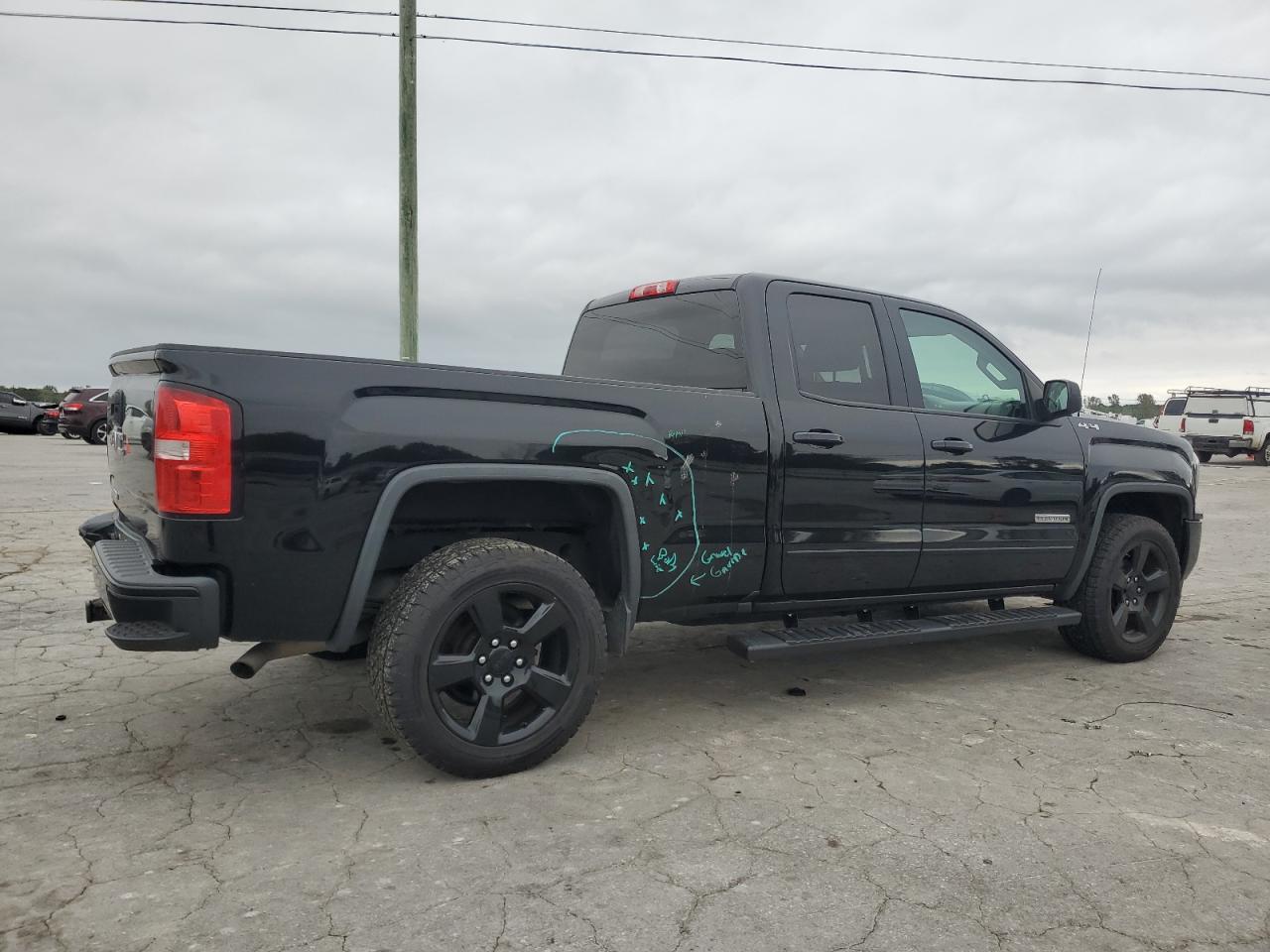 2016 GMC Sierra