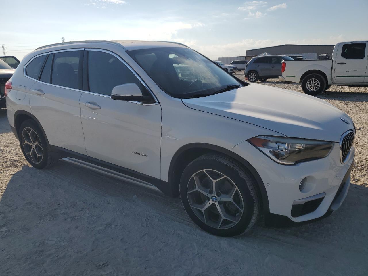 2017 BMW X1
