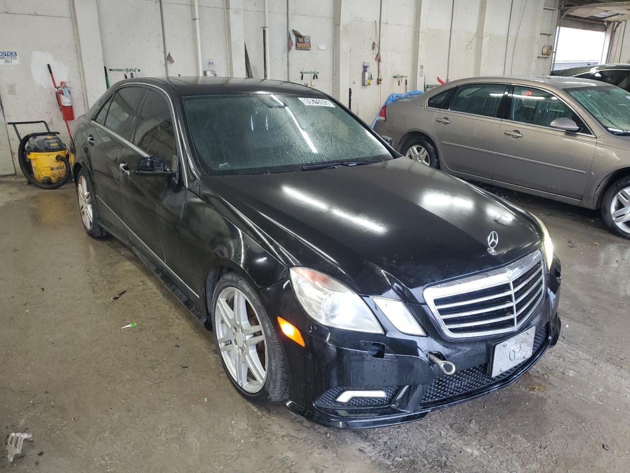 2010 MERCEDES-BENZ E-Class