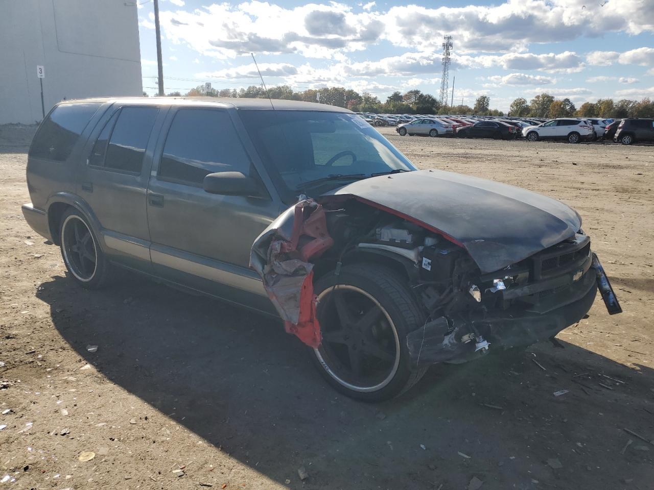 2001 CHEVROLET BLAZER