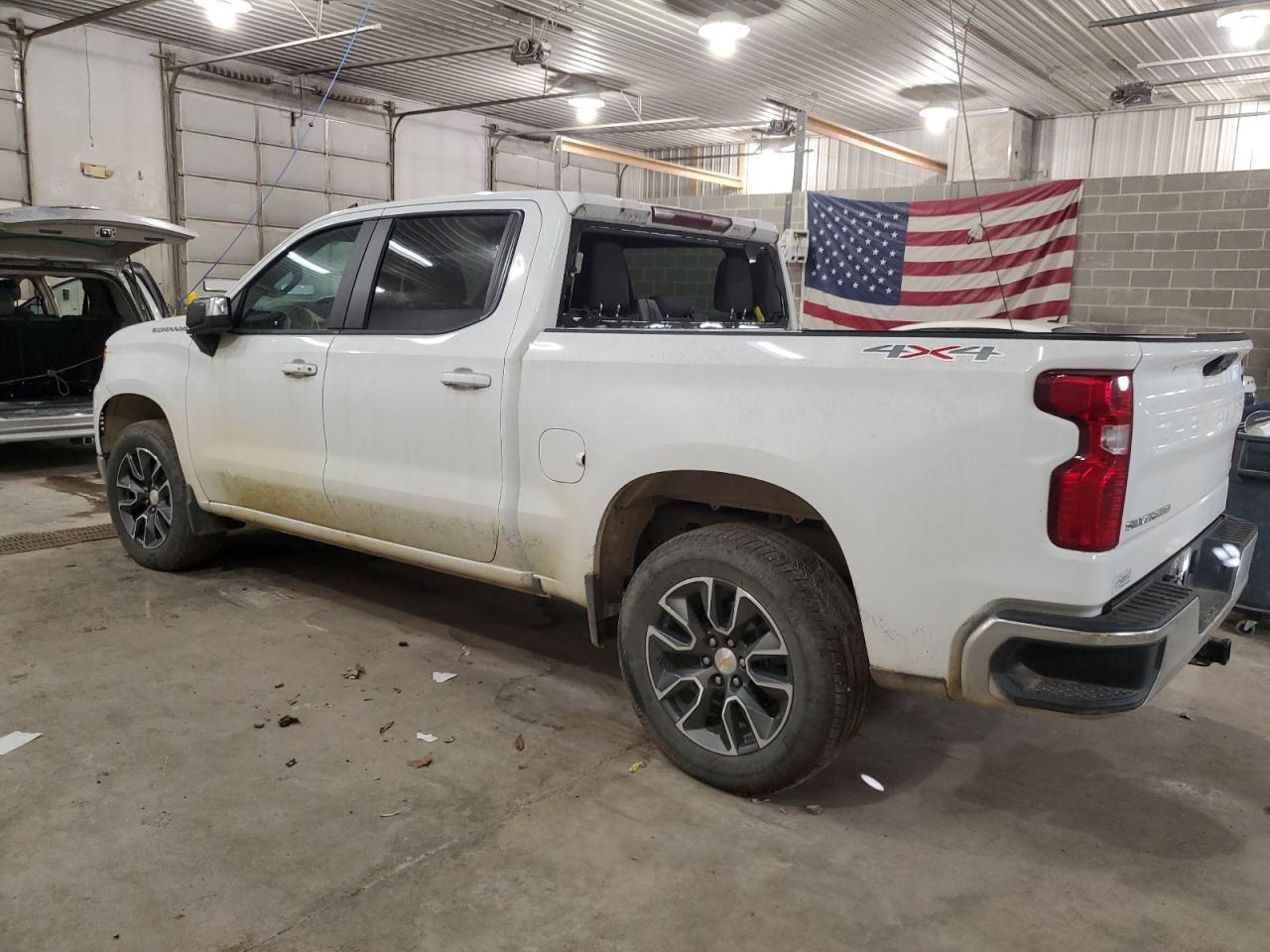 2023 CHEVROLET Silverado