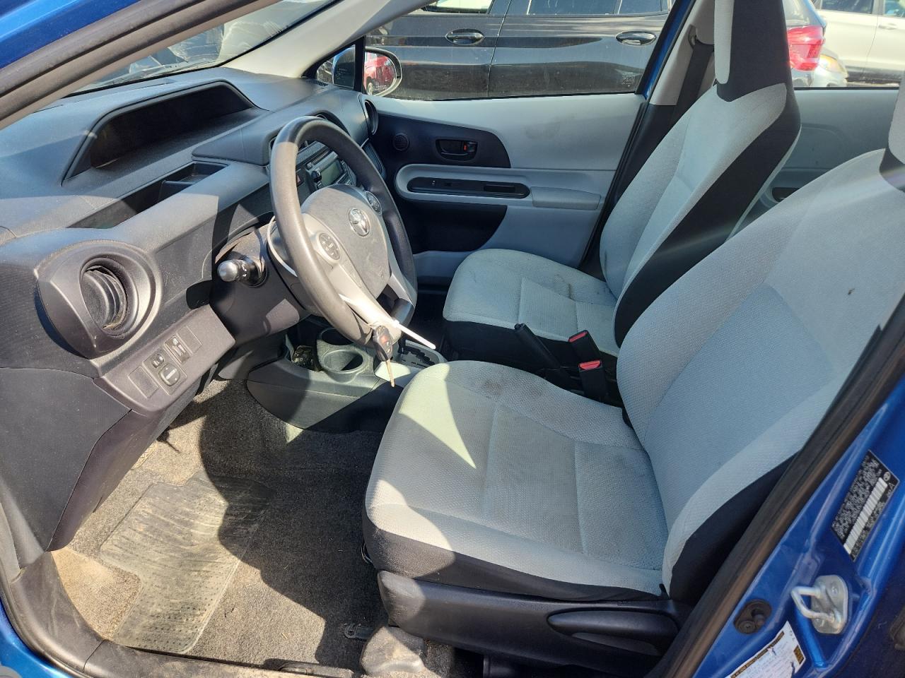 2012 TOYOTA Prius c