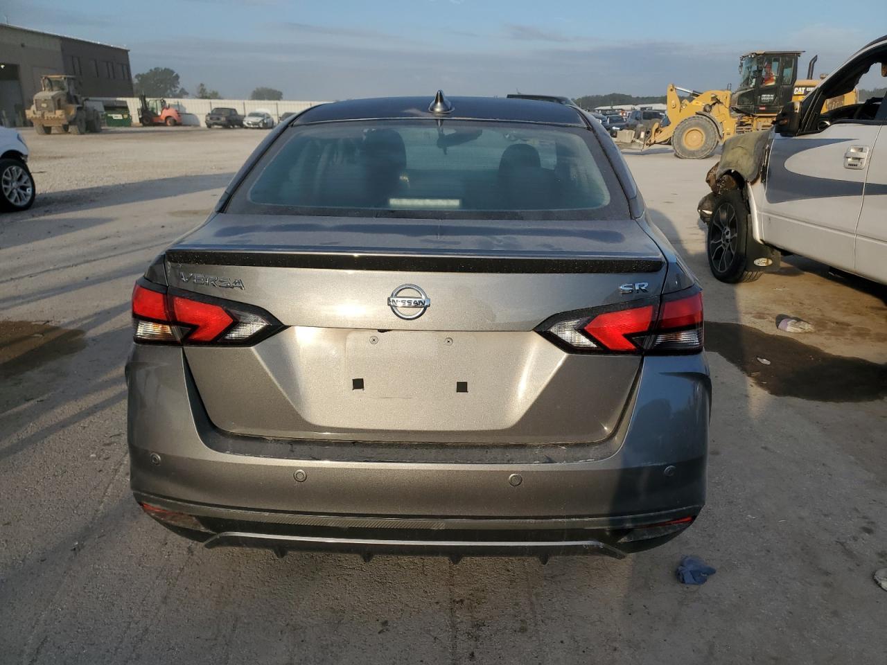2021 NISSAN VERSA