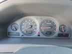 2002 VOLVO V70