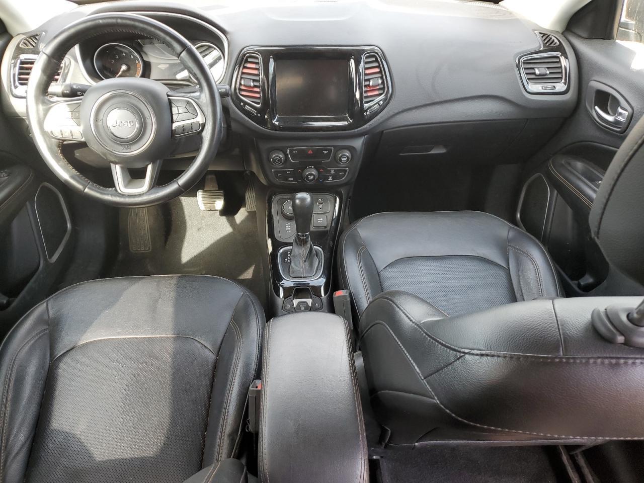 2020 JEEP Compass