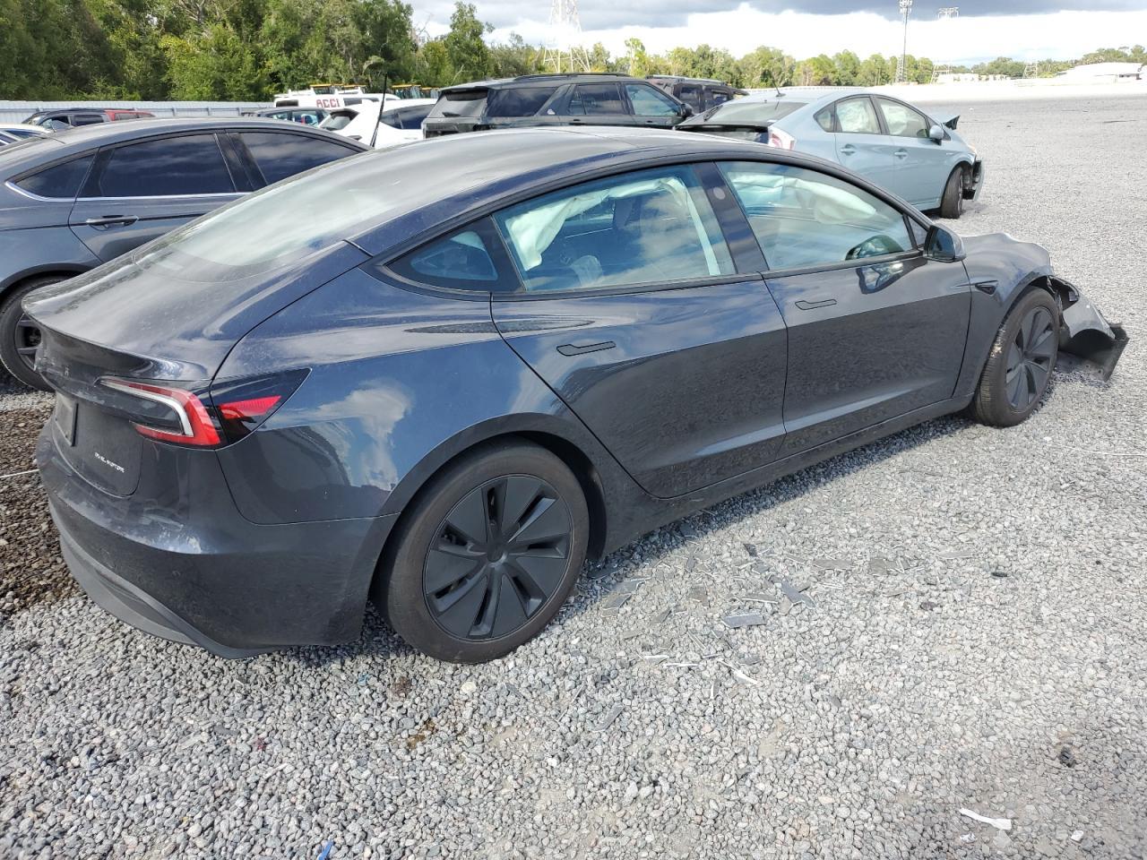 2024 TESLA MODEL 3