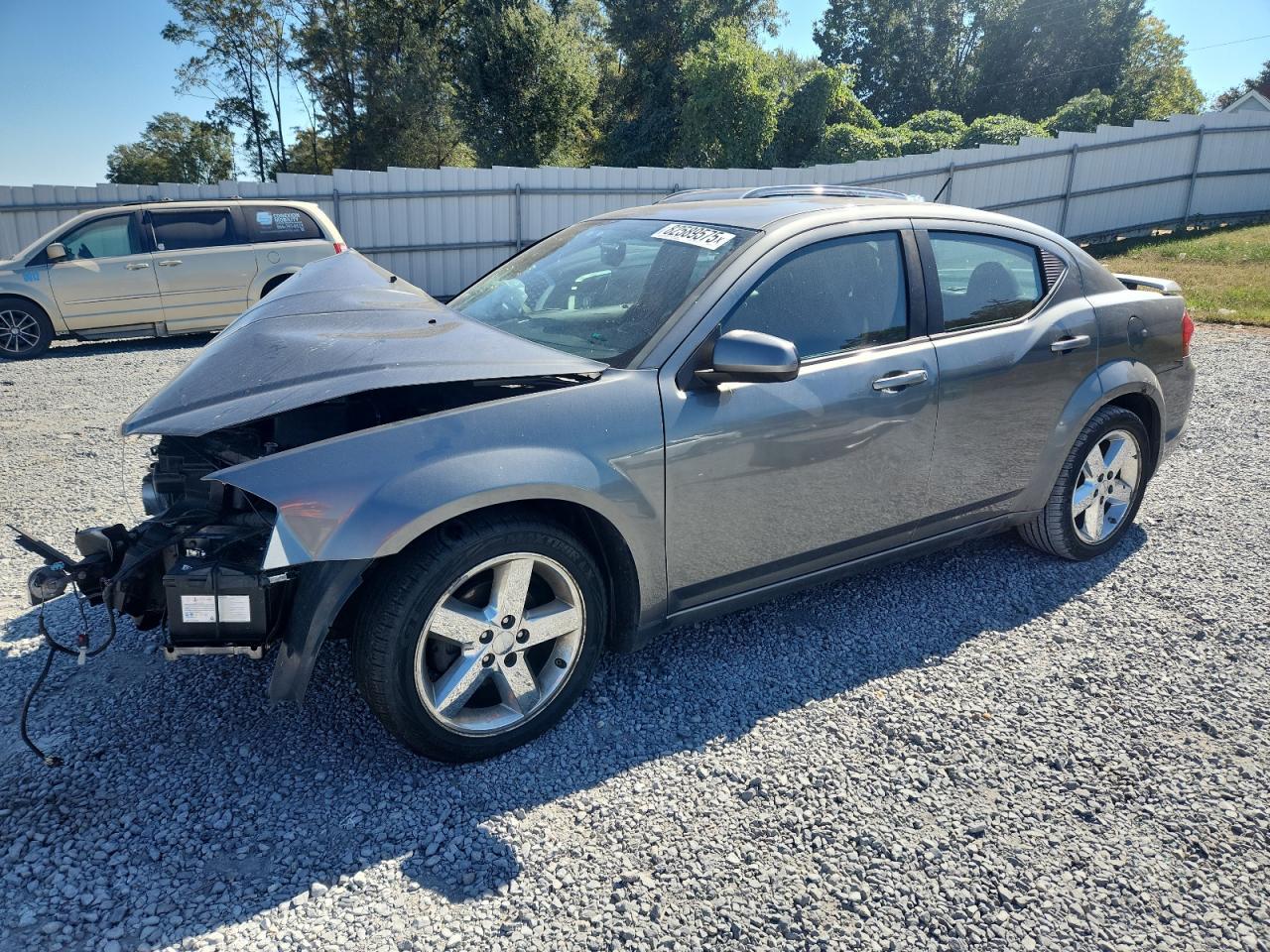 2012 DODGE Avenger