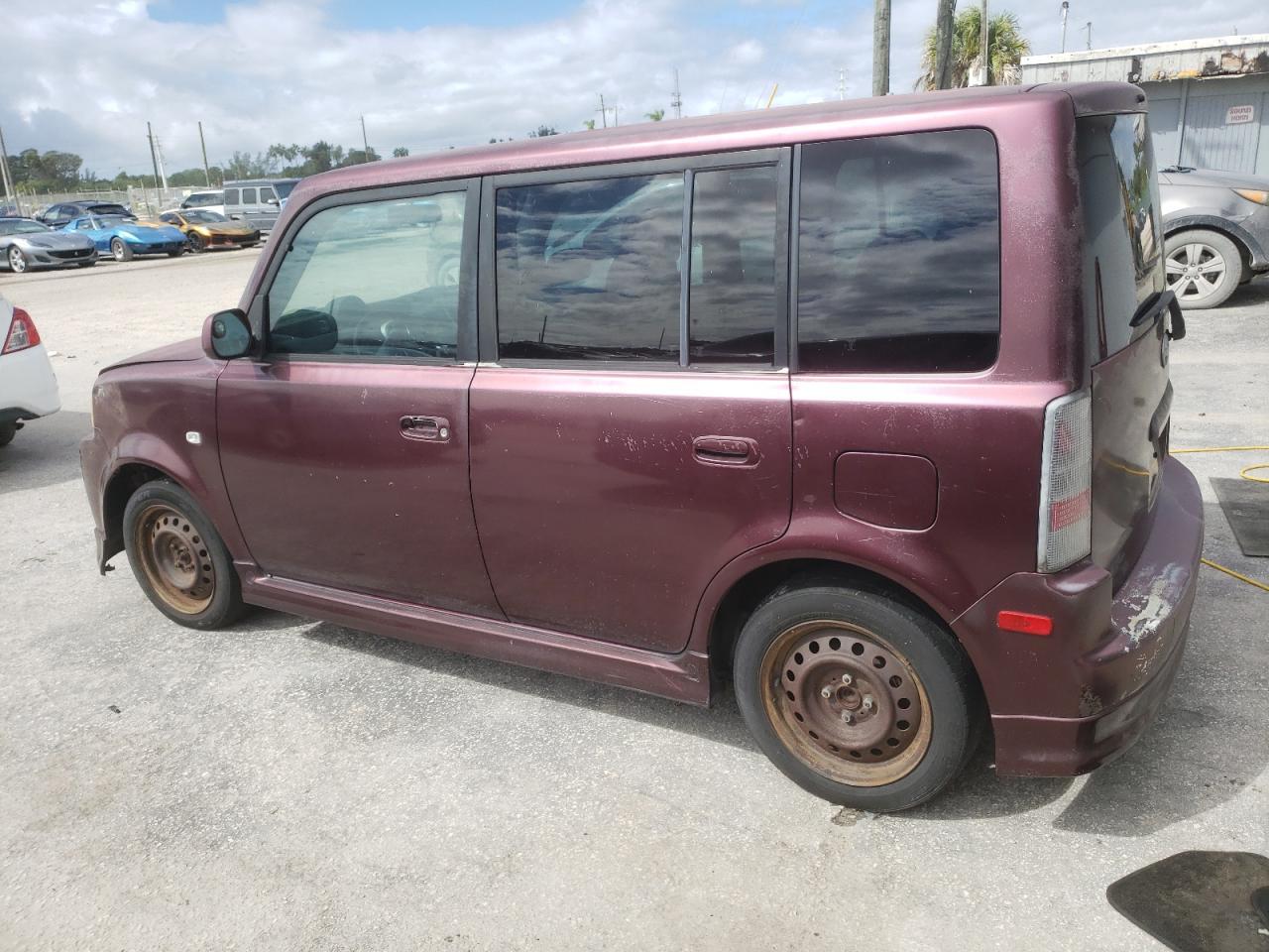 2005 TOYOTA SCION