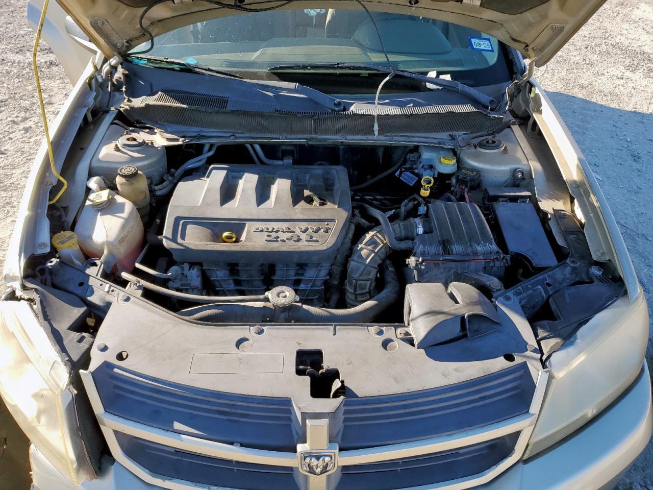 2010 DODGE Avenger