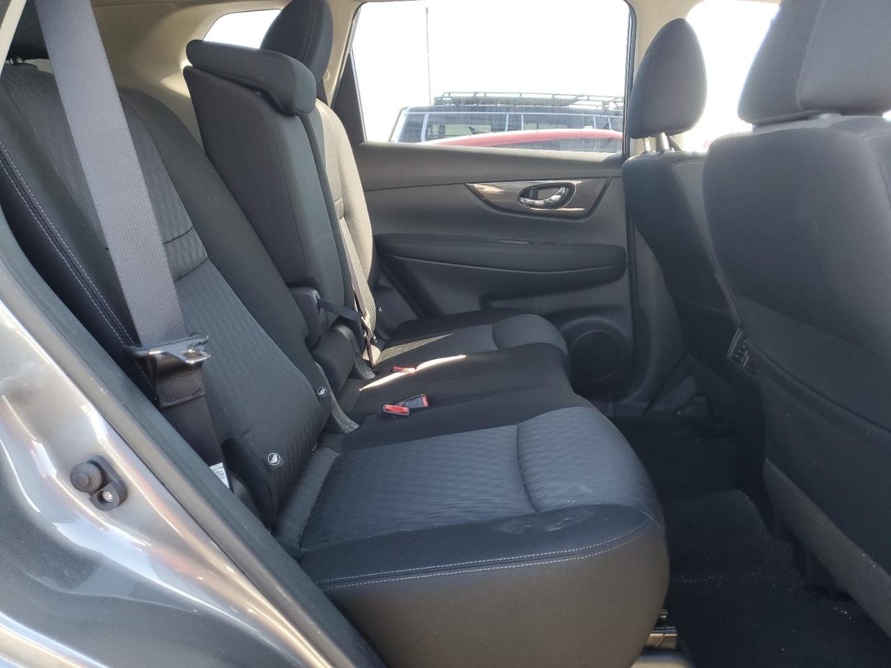 2019 NISSAN ROGUE