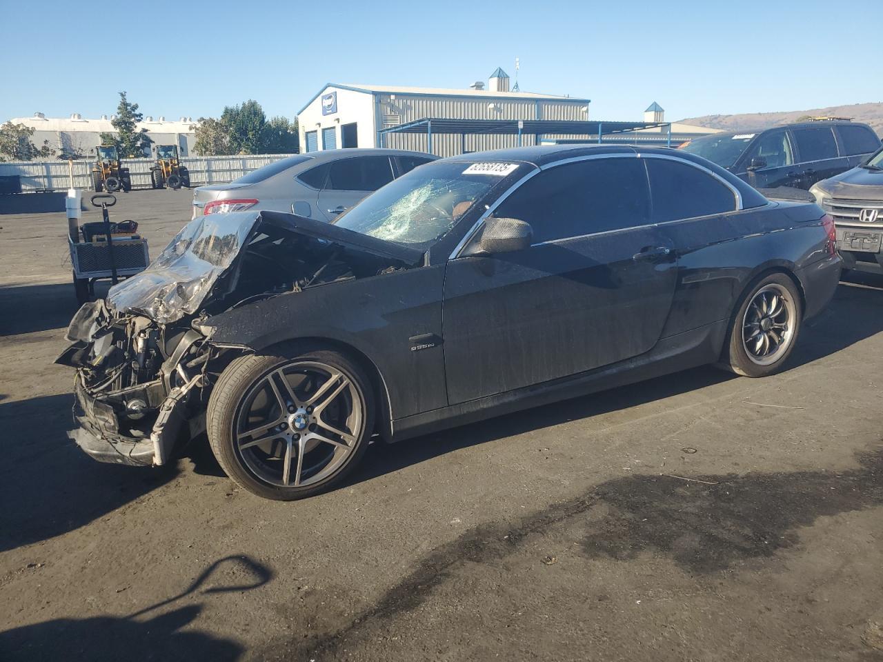 2011 BMW 3 SERIES
