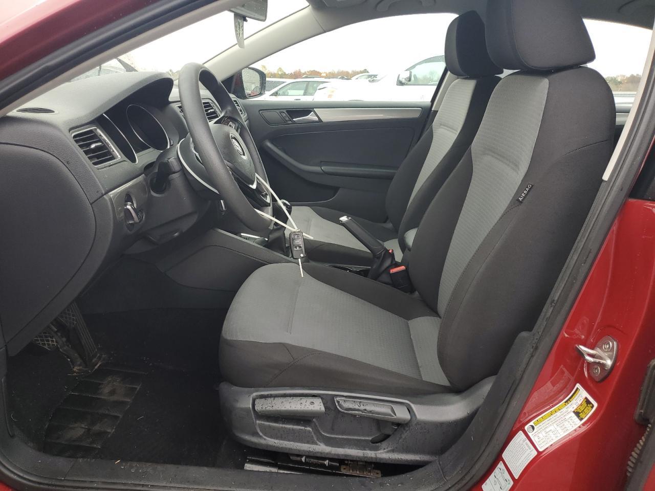 2017 VOLKSWAGEN JETTA