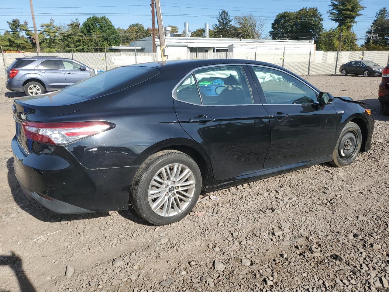 2018 TOYOTA CAMRY