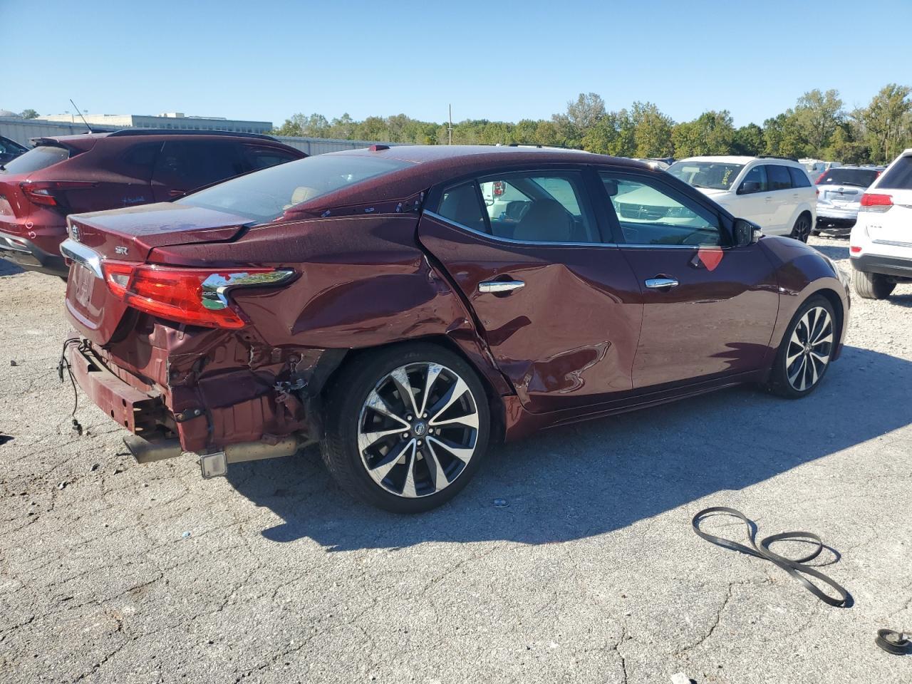 2017 NISSAN Maxima