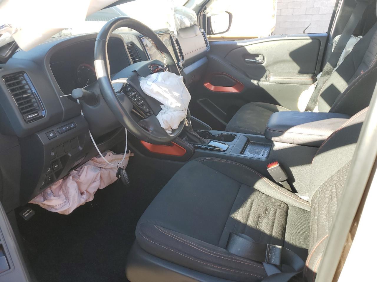 2023 NISSAN Frontier