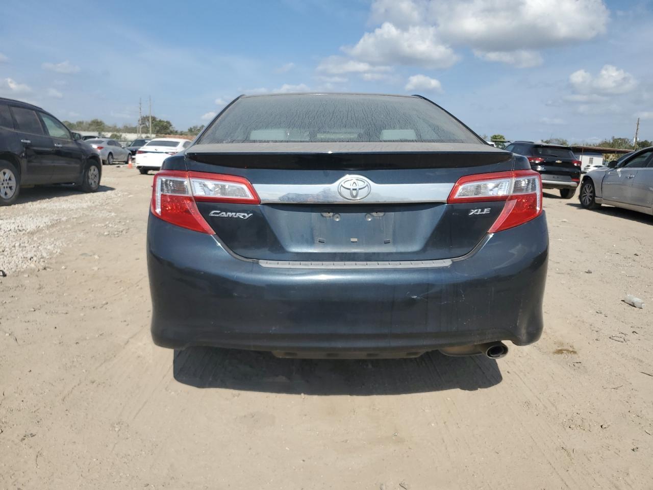 2012 TOYOTA CAMRY