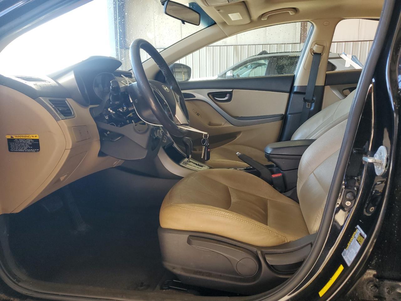 2011 HYUNDAI ELANTRA