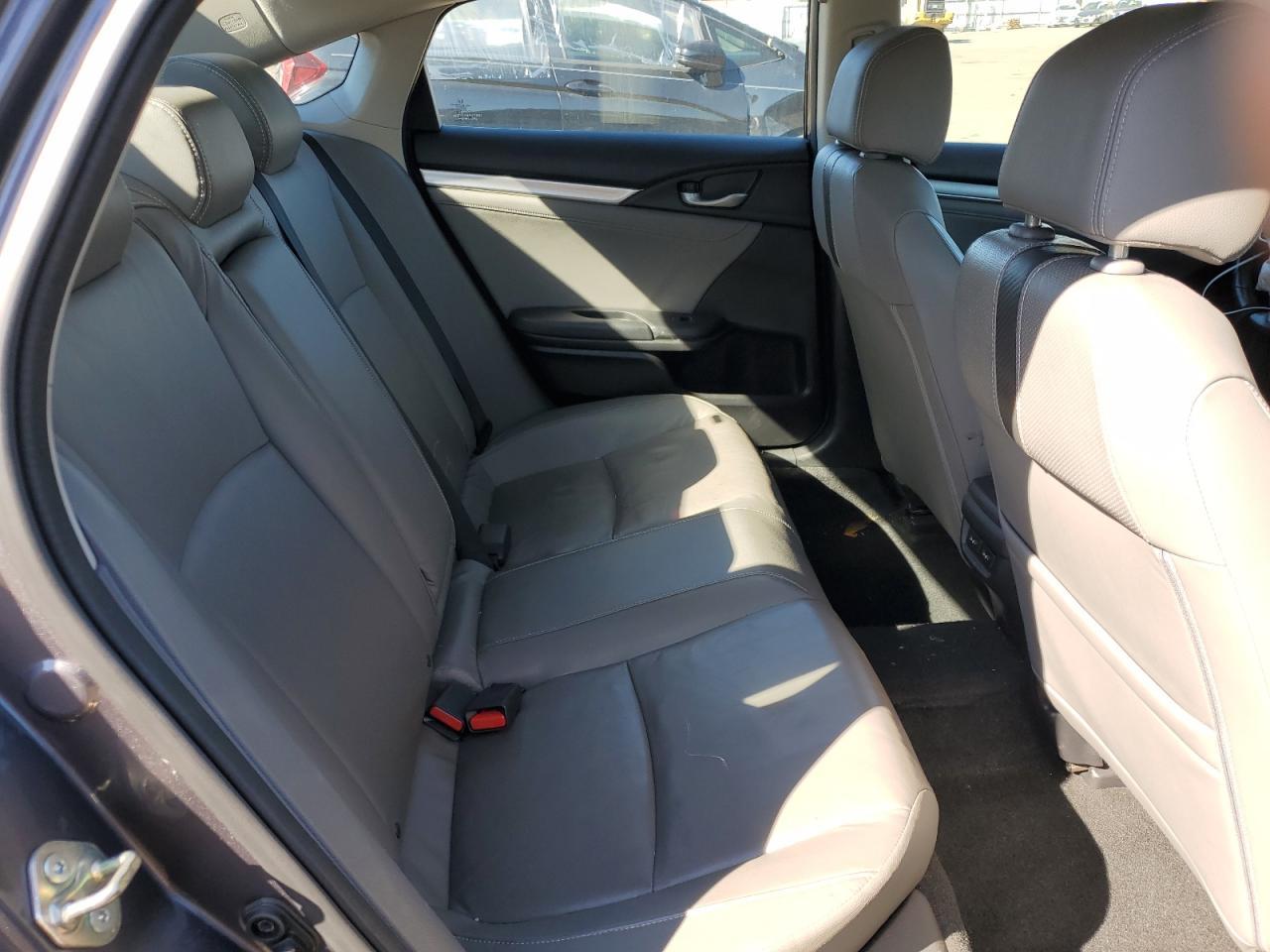 2016 HONDA CIVIC