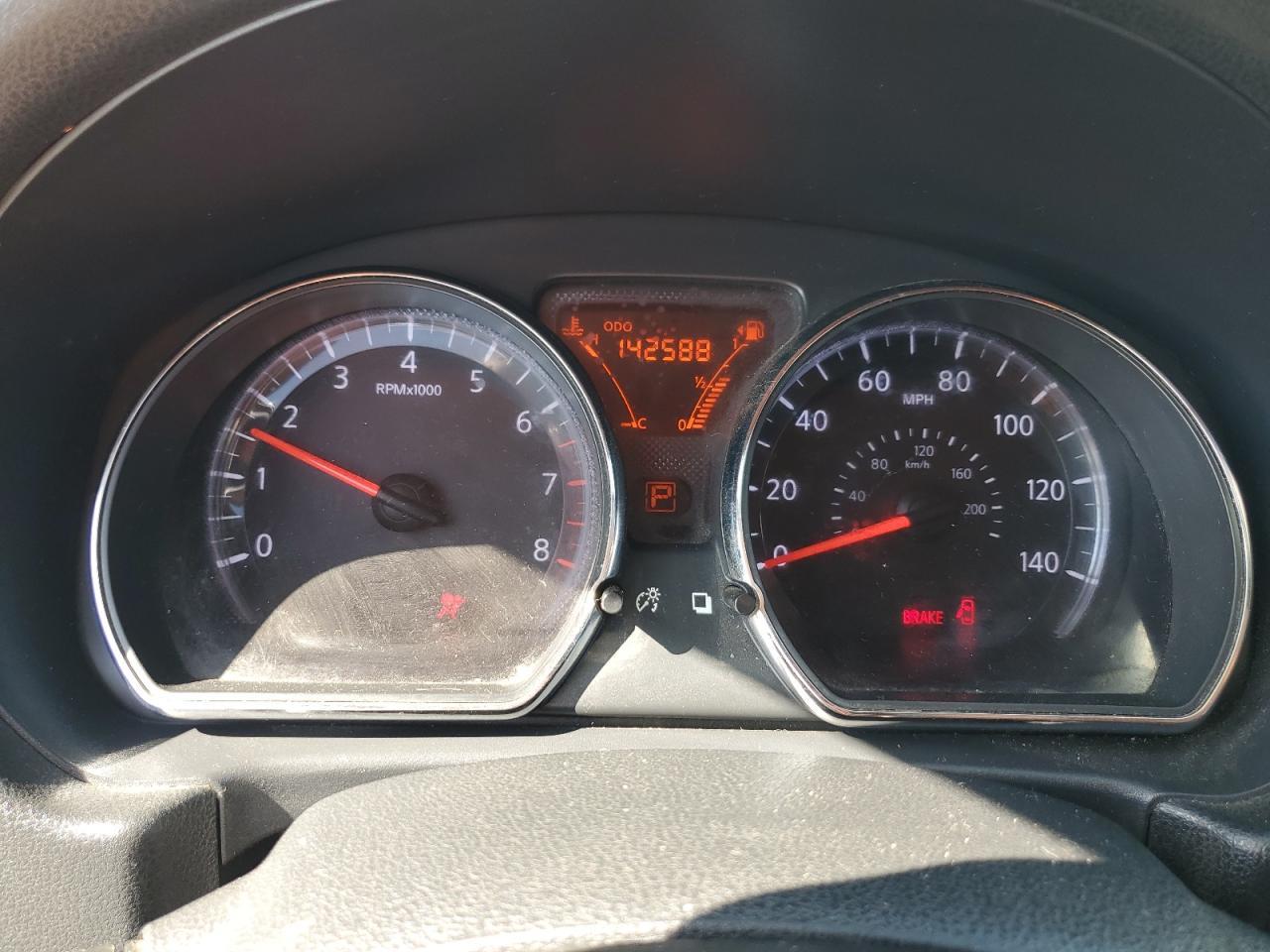 2014 NISSAN VERSA
