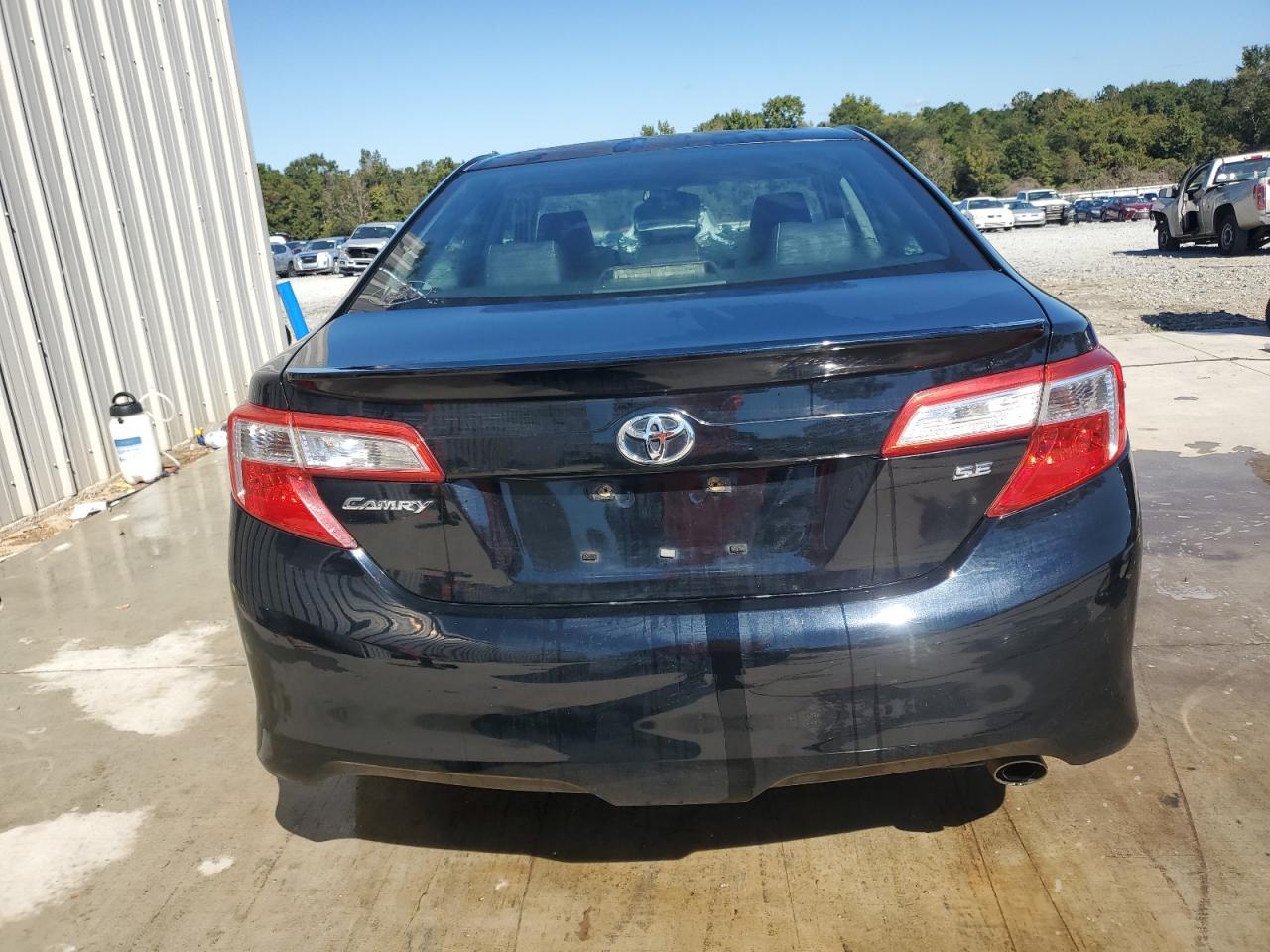 2012 TOYOTA CAMRY