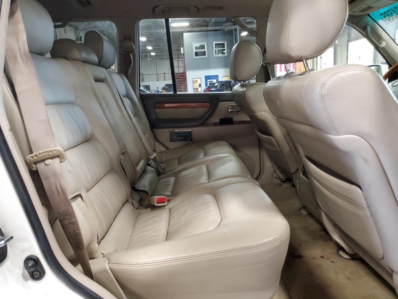 2004 LEXUS Lx 470