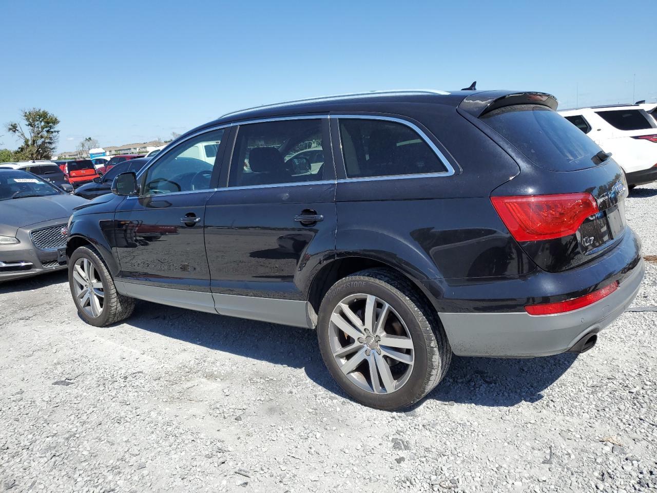 2013 AUDI Q7