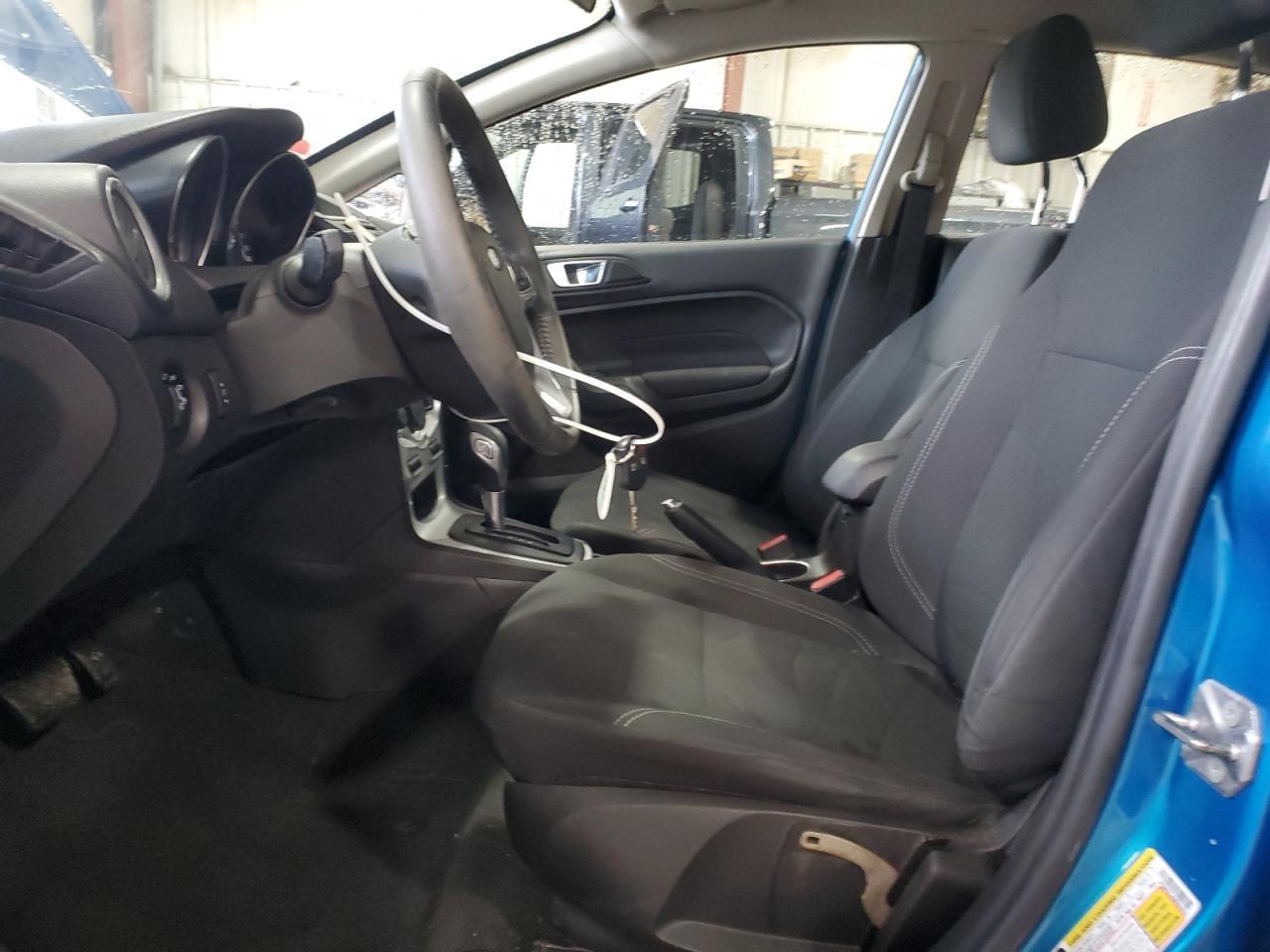 2016 FORD Fiesta