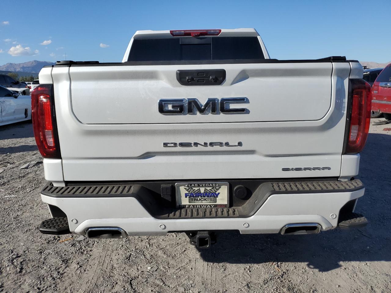 2024 GMC Sierra
