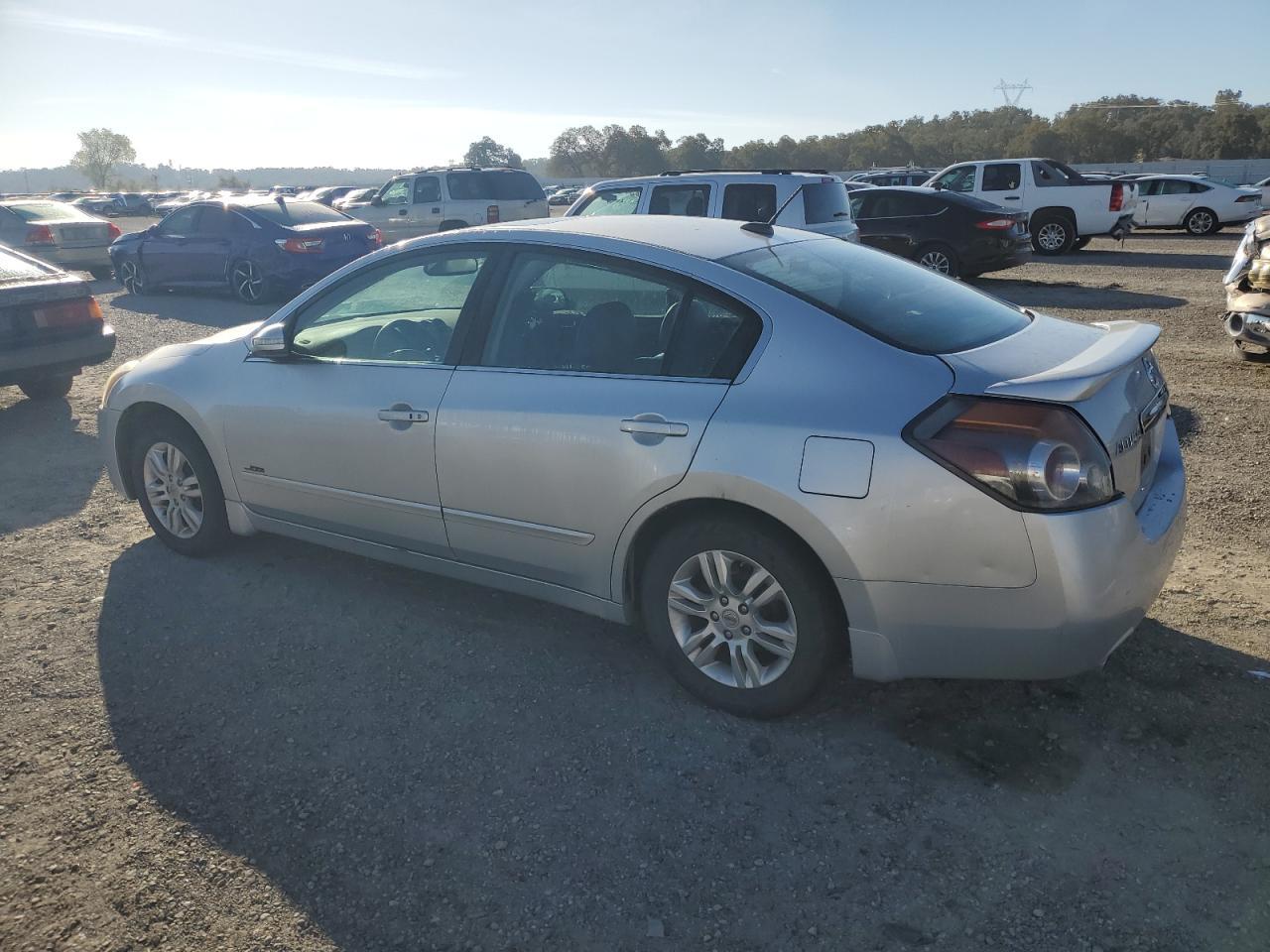 2010 NISSAN ALTIMA