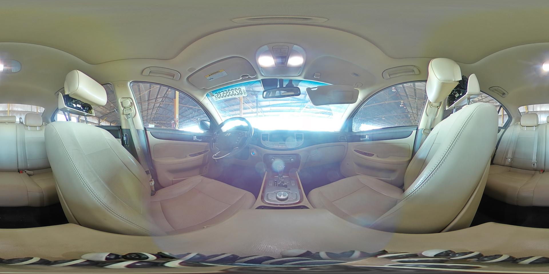 2014 HYUNDAI GENESIS