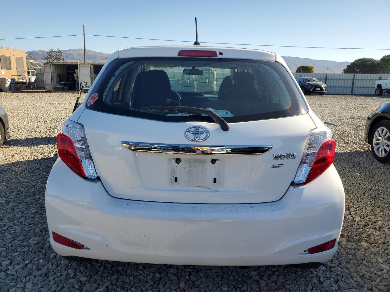 2012 TOYOTA YARIS