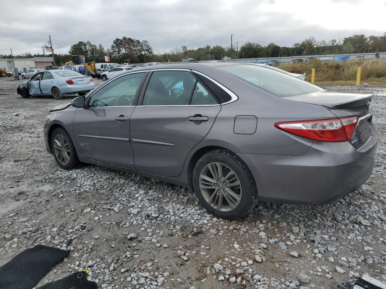 2017 TOYOTA CAMRY