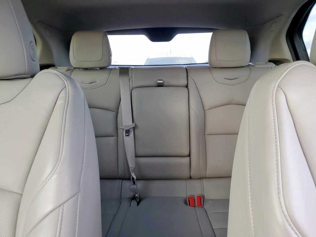 2023 CADILLAC XT4