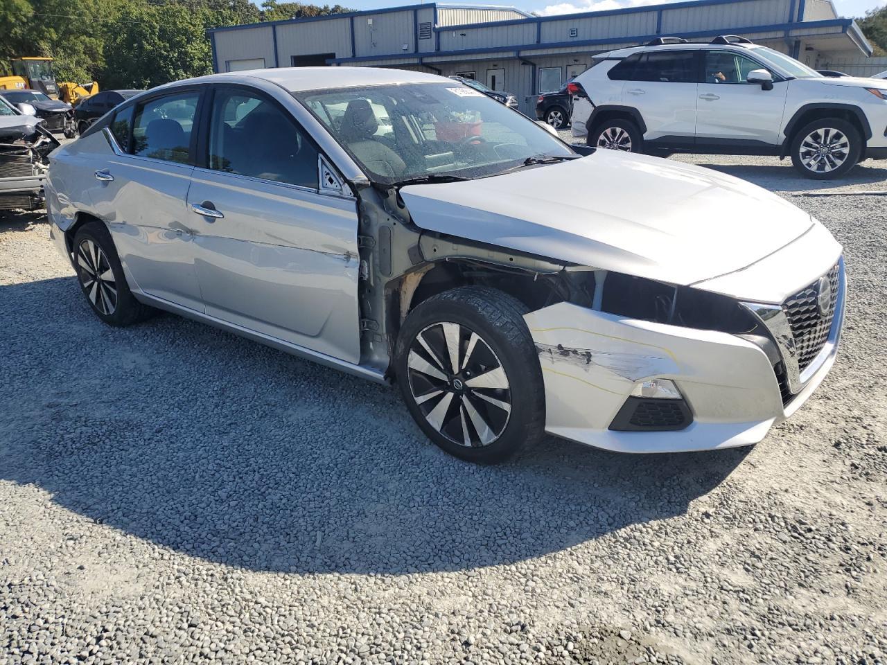 2022 NISSAN ALTIMA