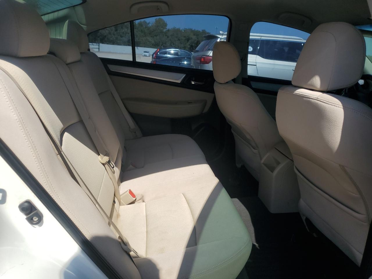 2017 SUBARU Legacy