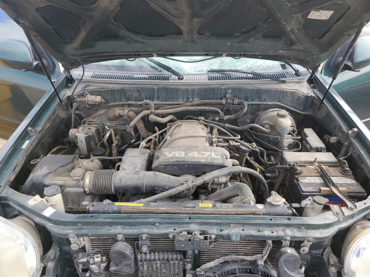 2002 TOYOTA Sequoia