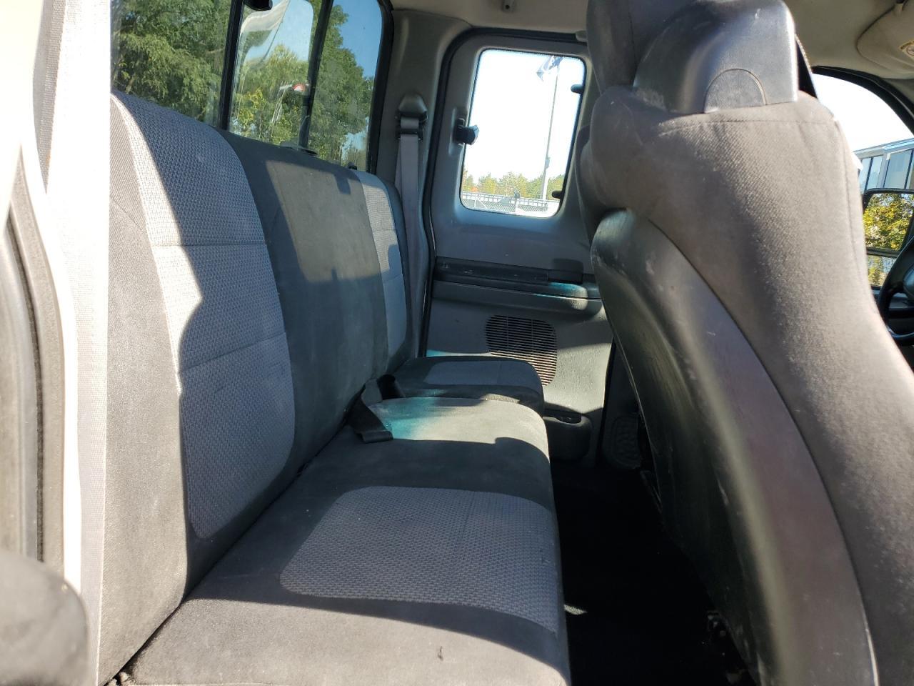 2005 FORD F-350