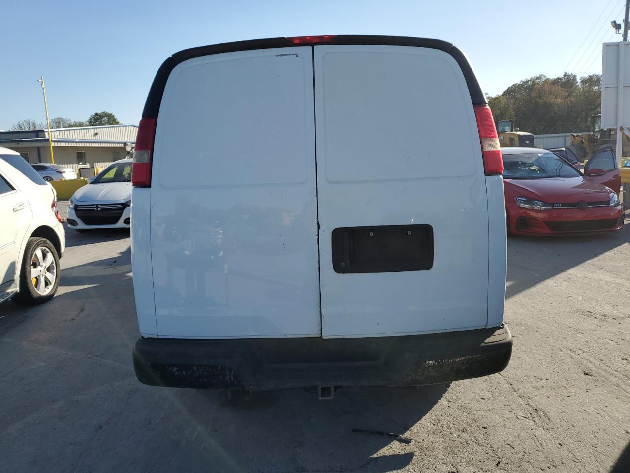 2010 CHEVROLET Express 3500