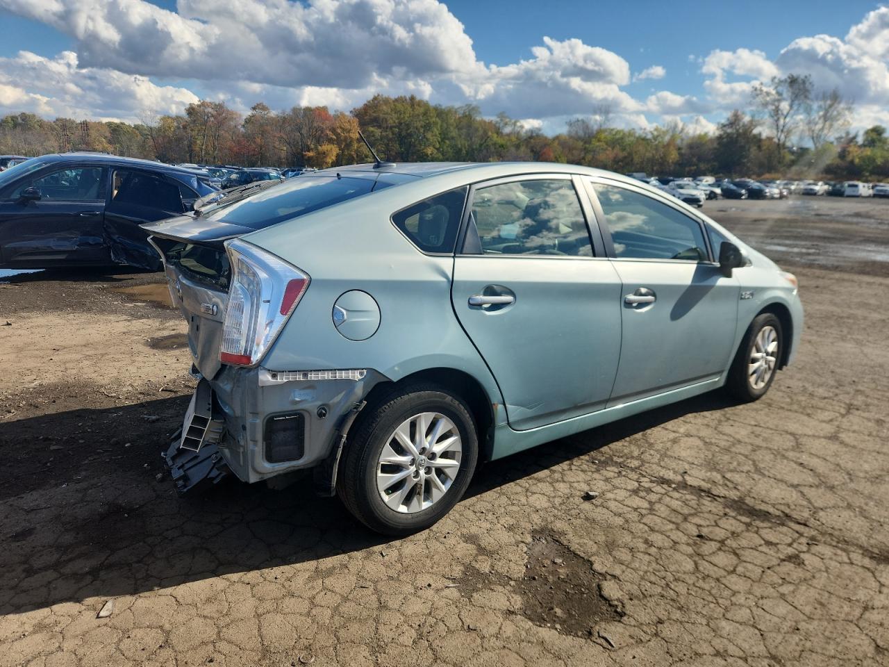 2014 TOYOTA Prius Plug-In