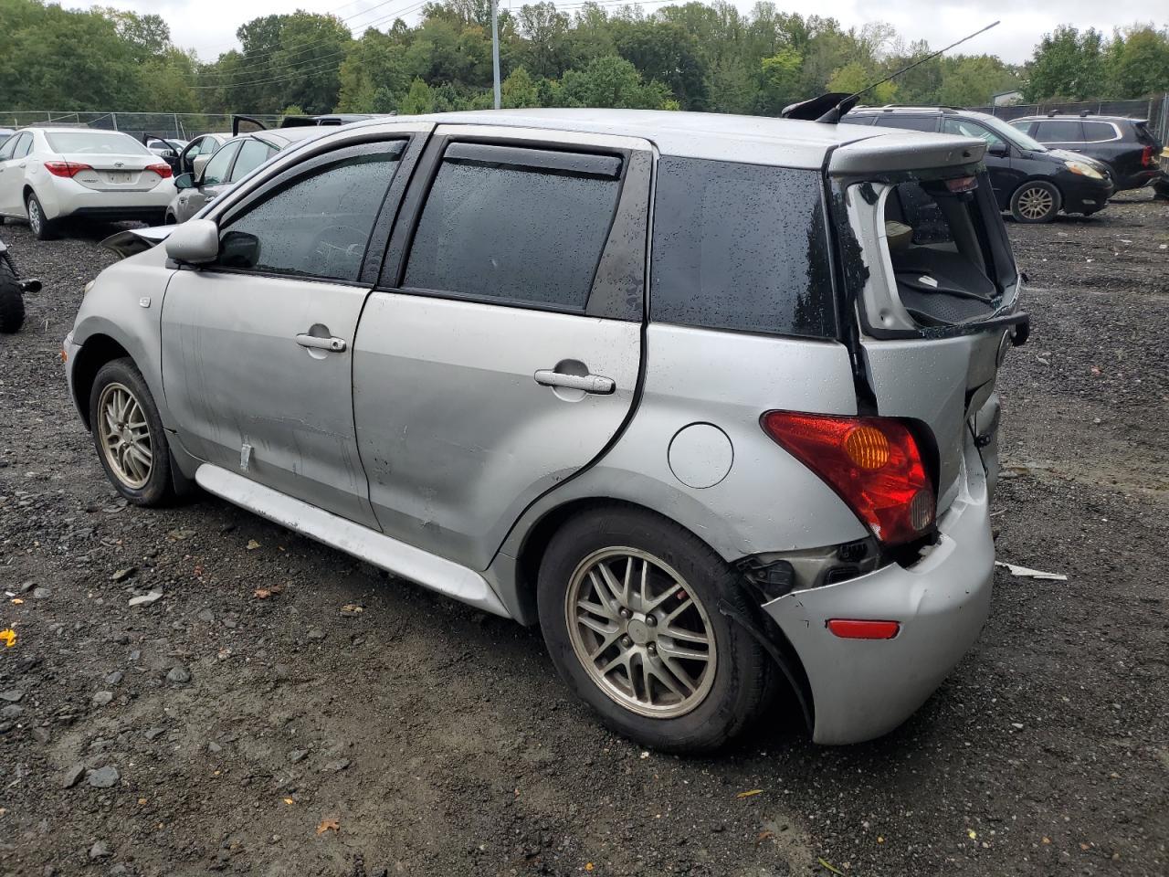2004 TOYOTA SCION