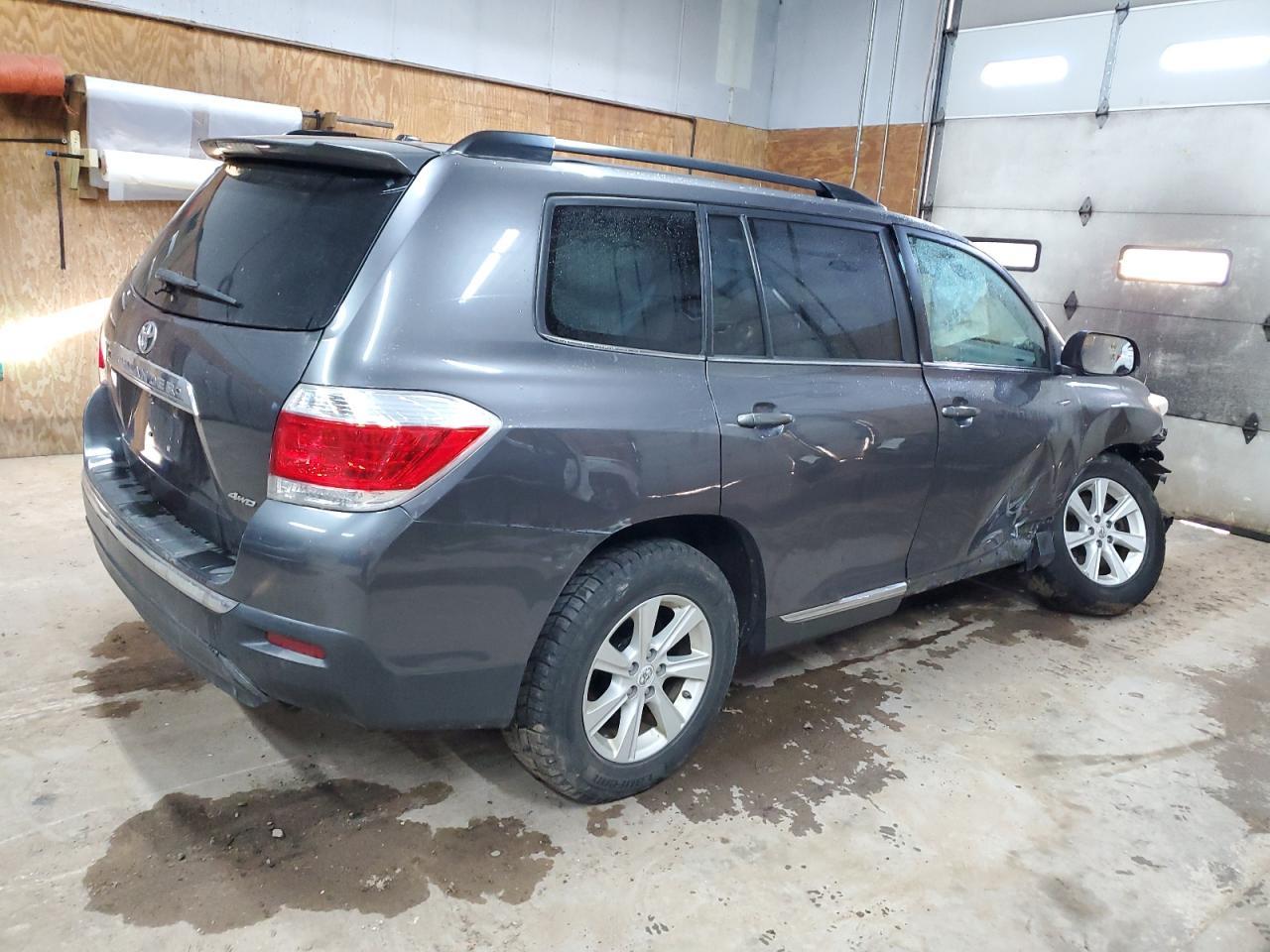 2012 TOYOTA HIGHLANDER