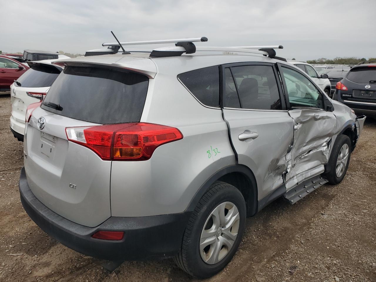 2015 TOYOTA RAV4