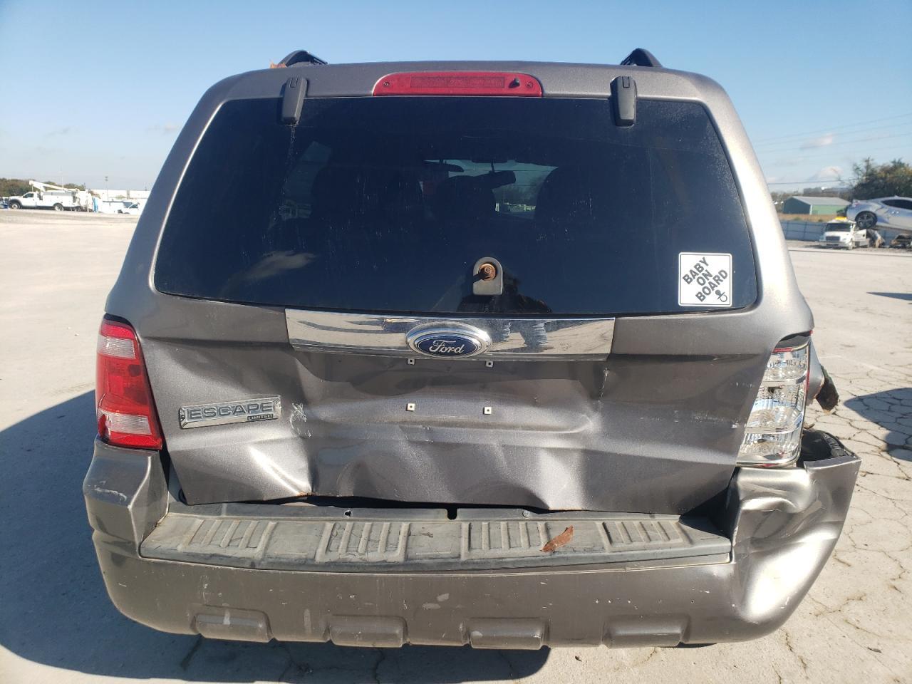 2009 FORD ESCAPE