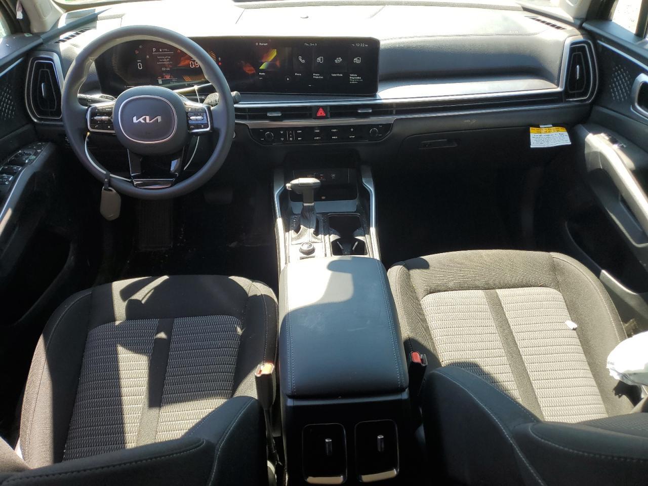 2025 KIA SORENTO