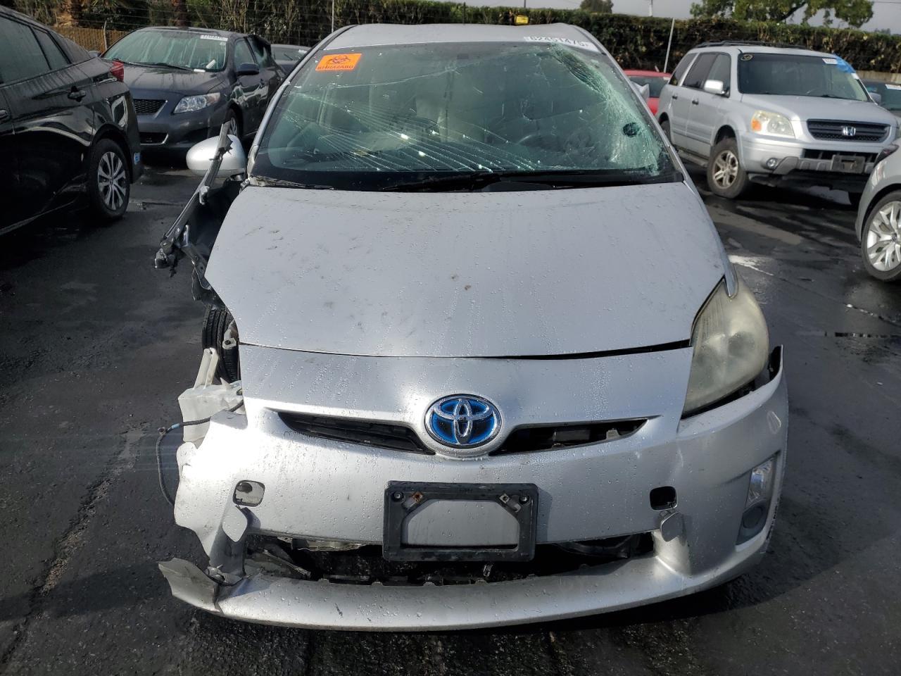 2011 TOYOTA PRIUS