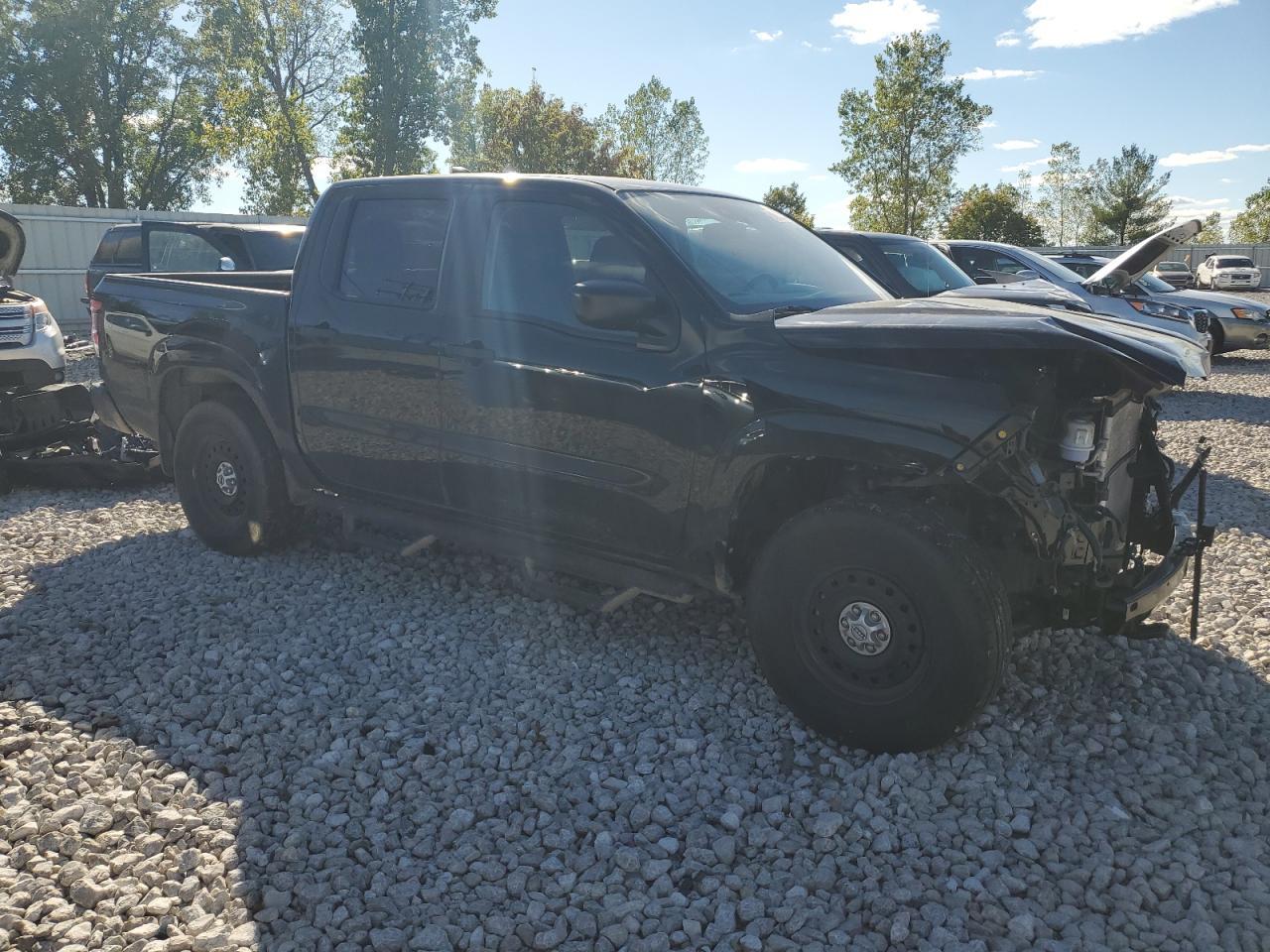 2024 NISSAN Frontier