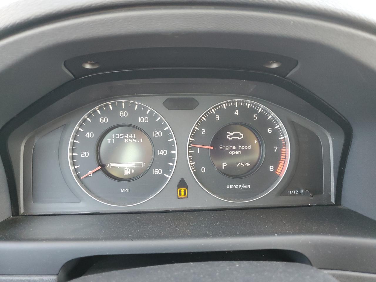 2008 VOLVO XC70